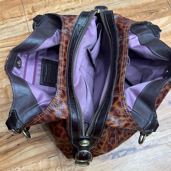 Coach purse - Picture 6 of 10